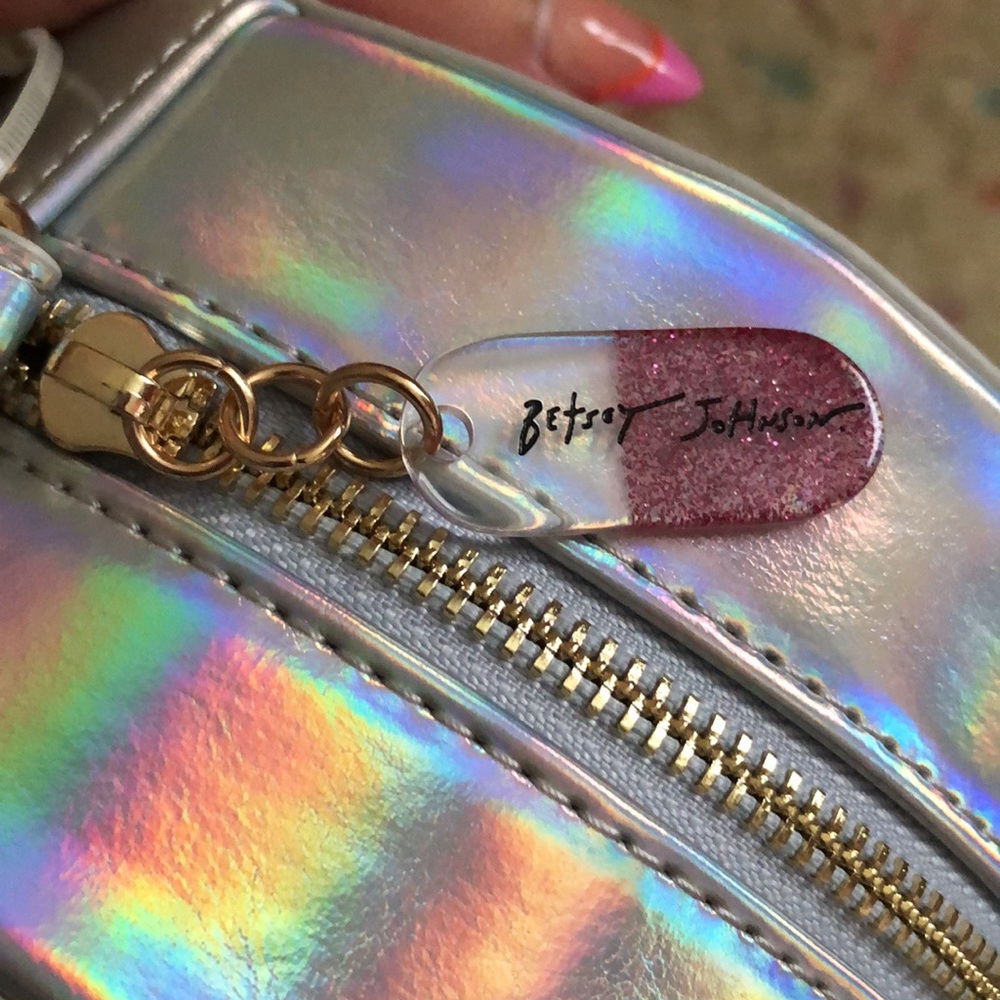SOLD Betsey Johnson Chill Pill Kitsch Bag Purse - Picture 8 of 8